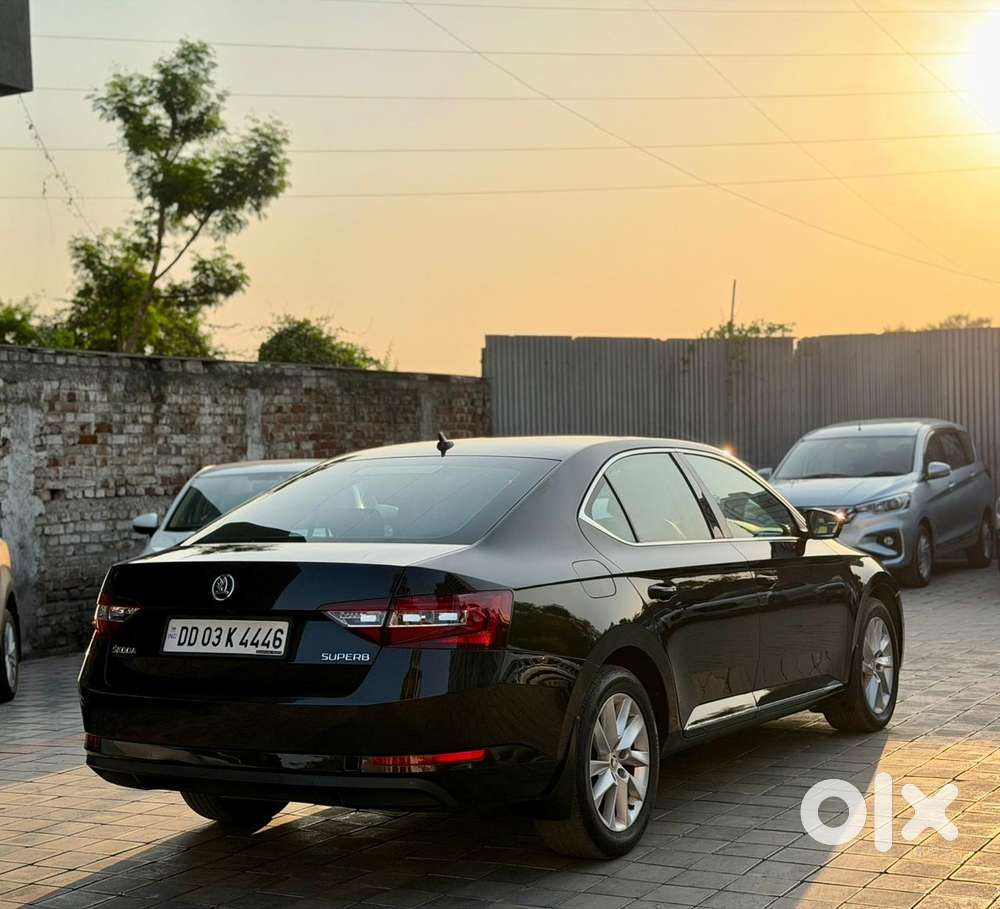 Skoda Superb 2.0 L&k Tsi At, 2019, Petrol