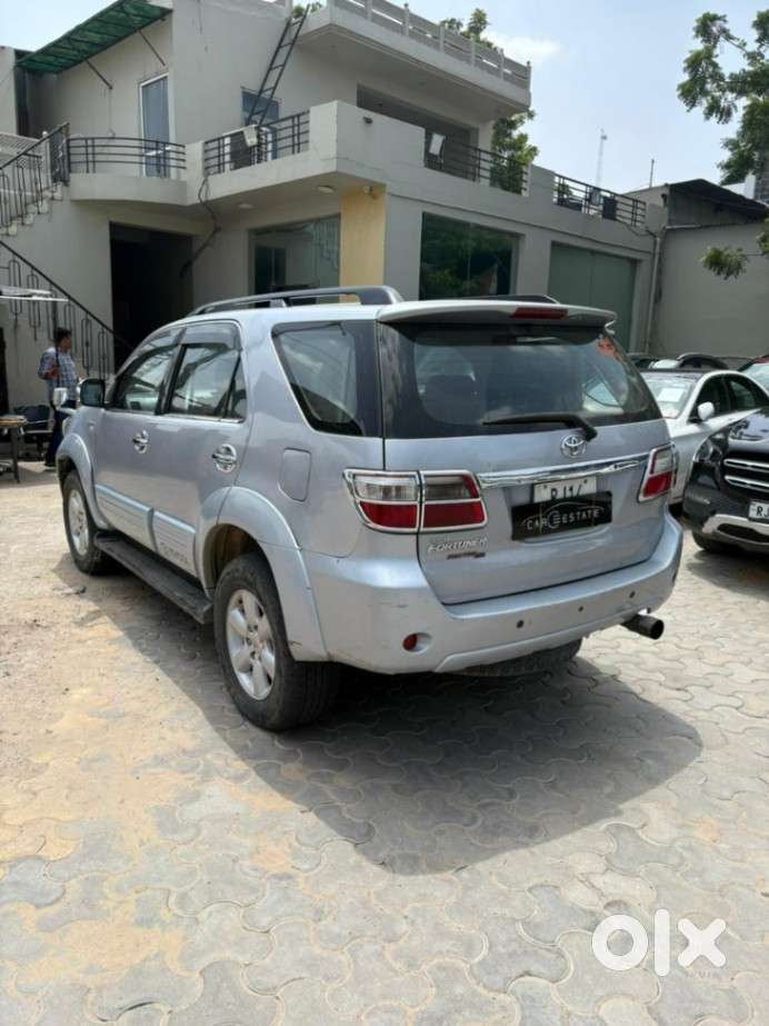 Toyota Fortuner 3.0 4x4 Manual, 2010, Diesel