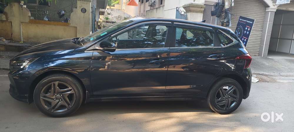 Hyundai I20 Sportz 1.2 Ivt Dual Tone, 2023, Petrol