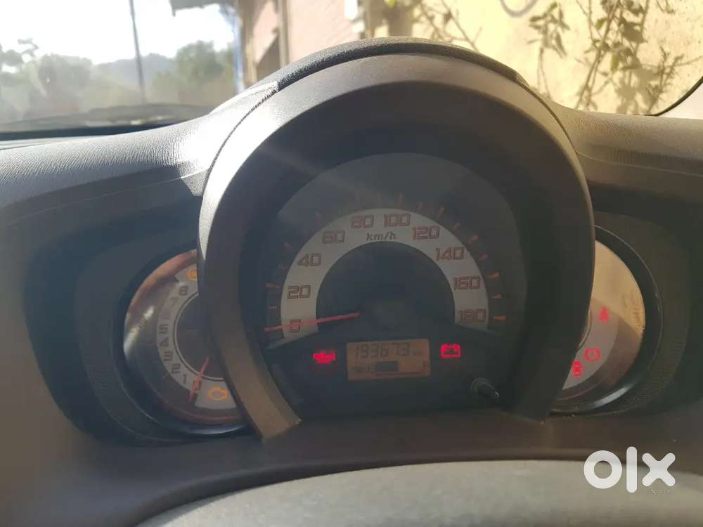 Honda Brio Petrol Mt 2012 Cng