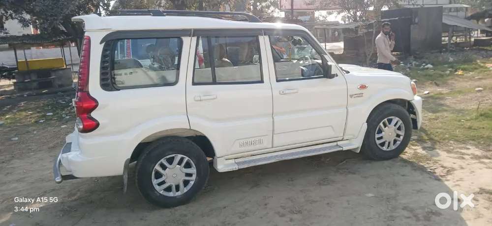 Mahindra Scorpio 2013 Diesel Well Maintained