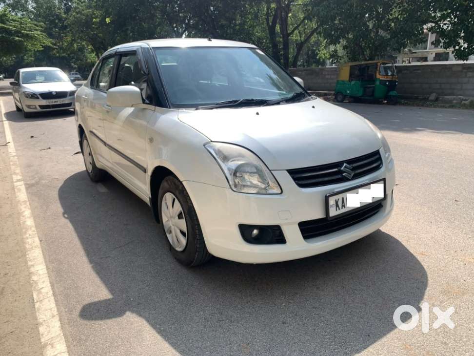 Maruti Suzuki Swift Dzire 1.2 Vxi Bsiv, 2011, Petrol