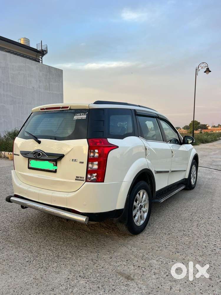Mahindra Xuv500 At W10 Fwd, 2016, Diesel