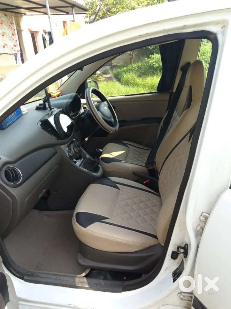 Hyundai I10 2014 Cng & Hybrids 125000 Km Driven