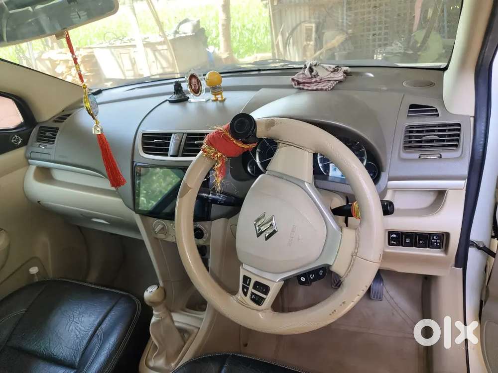 Maruti Suzuki Ertiga 2017 Diesel 70000 Km Driven