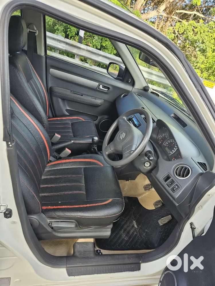 Maruti Suzuki Swift 2009 Petrol 78000 Km Driven