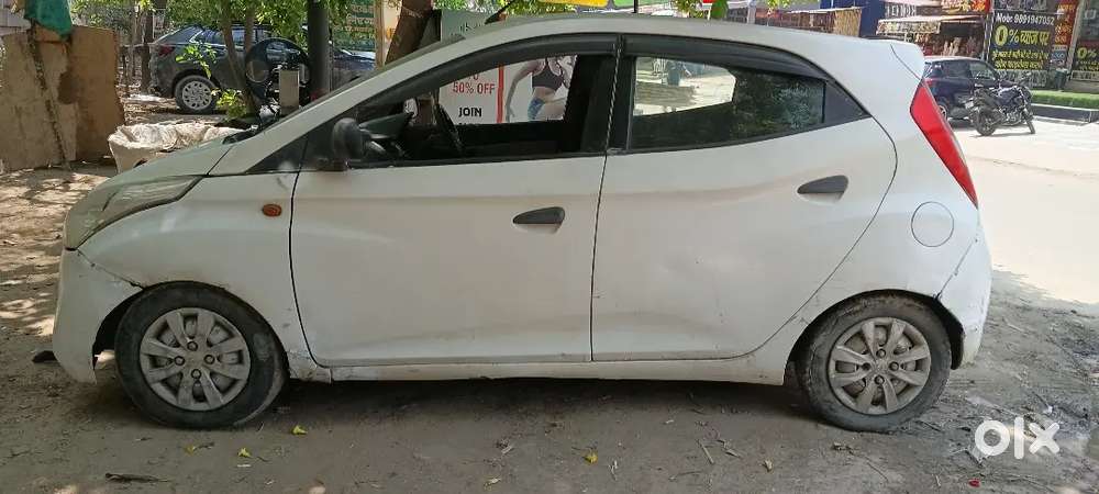 Hyundai Eon 2012 Cng & Hybrids 125000 Km Driven