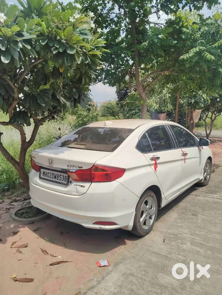 Honda City 1.5 V 2015