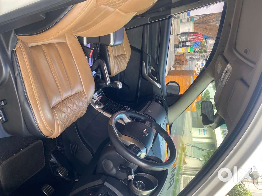 Mahindra Xuv500 2018 Diesel Well Maintained