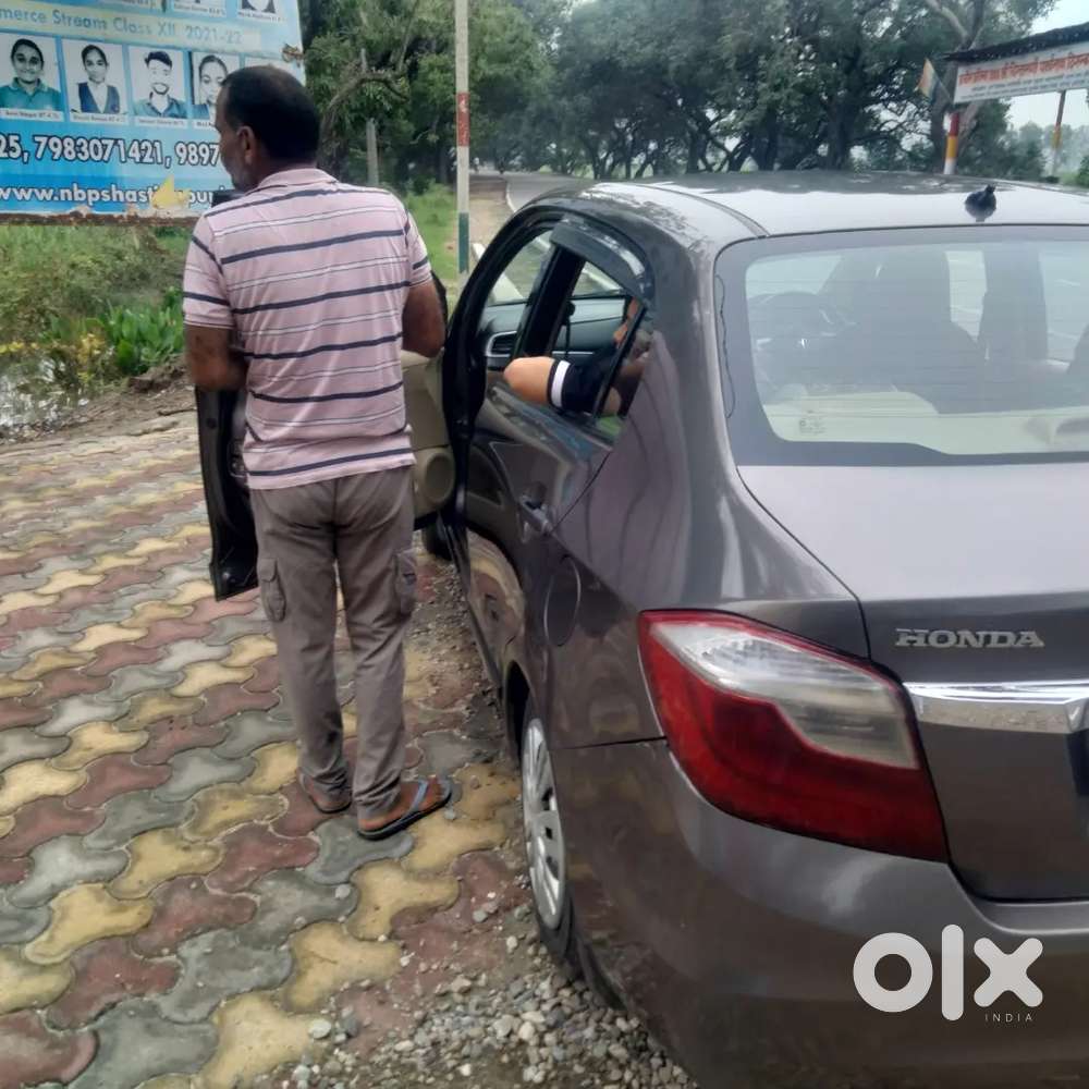 Honda Amaze 2016 Variant Year Cng Lagi Hui Hai Pass Nahin Hai