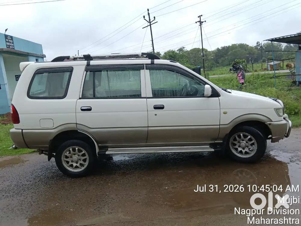 Chevrolet Tavera Neo 2013