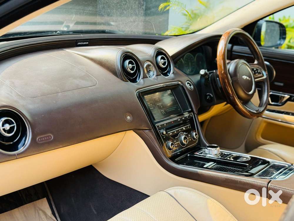Jaguar Xj 2.0l Portfolio, 2014, Petrol