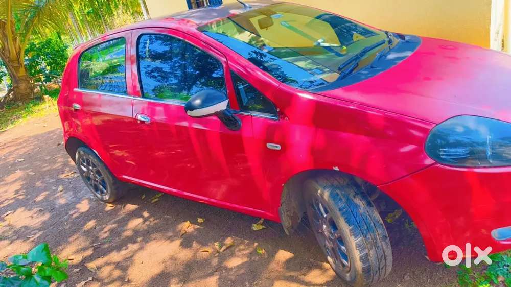 Fiat Grand Punto 2012 Diesel 145000 Km Driven