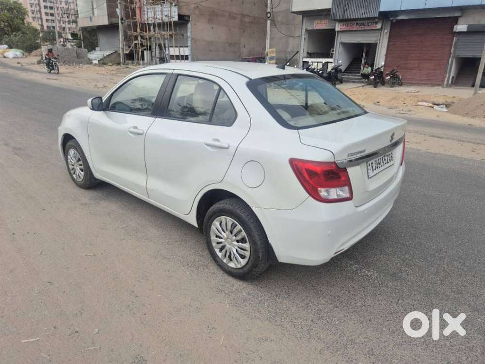 Maruti Suzuki Dzire 1.2 Vxi Amt, 2020, Petrol
