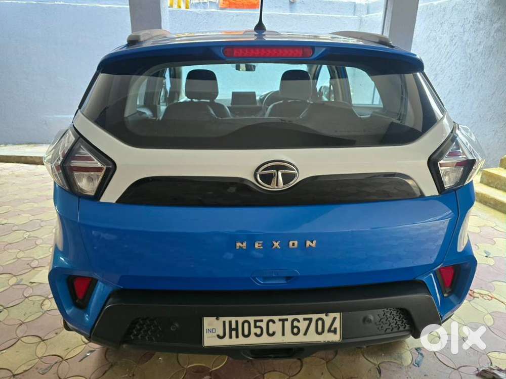 Tata Nexon 1.2 Revotron Xm (s), 2020, Petrol