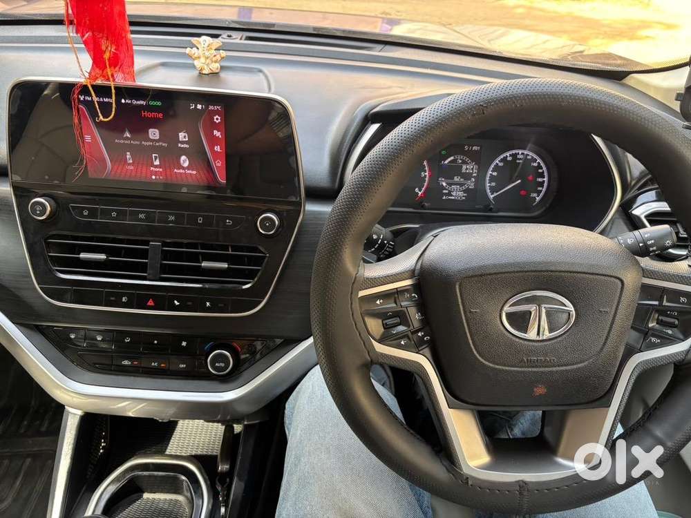 Tata Safari 2022 Xt +