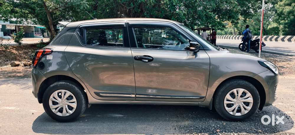 Maruti Suzuki Swift Vxi Optional, 2024, Cng & Hybrids