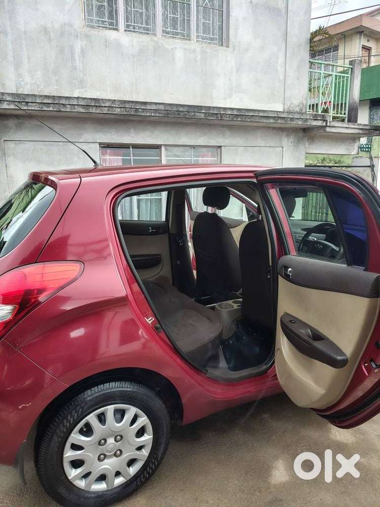Hyundai I20 Sportz Petrol, 2010, Petrol