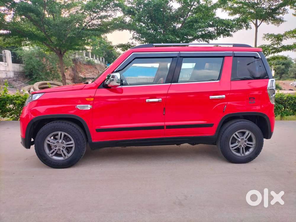 Mahindra Tuv 300 T10 Opt, 2019, Diesel