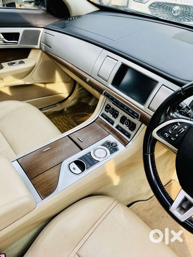 Jaguar Xf 2.2 Litre Luxury, 2016, Diesel