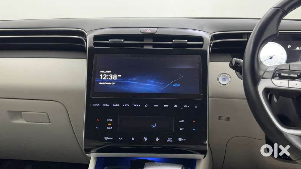 Hyundai Tucson 2.0 Signature Petrol At, 2023, Petrol