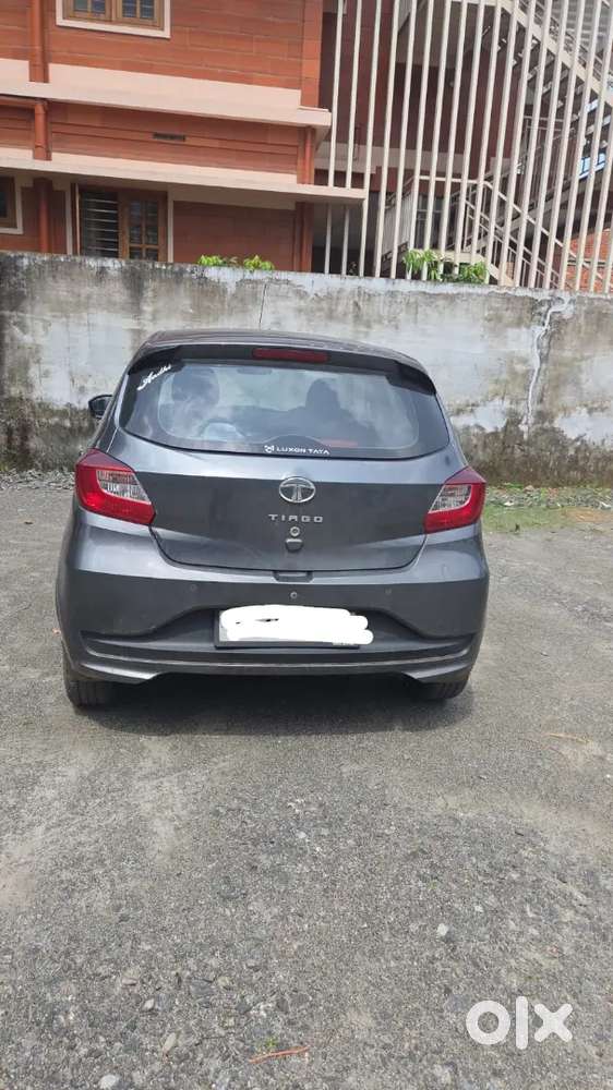 Tata Tiago 1.2 Revotron Xt 2022 Petrol