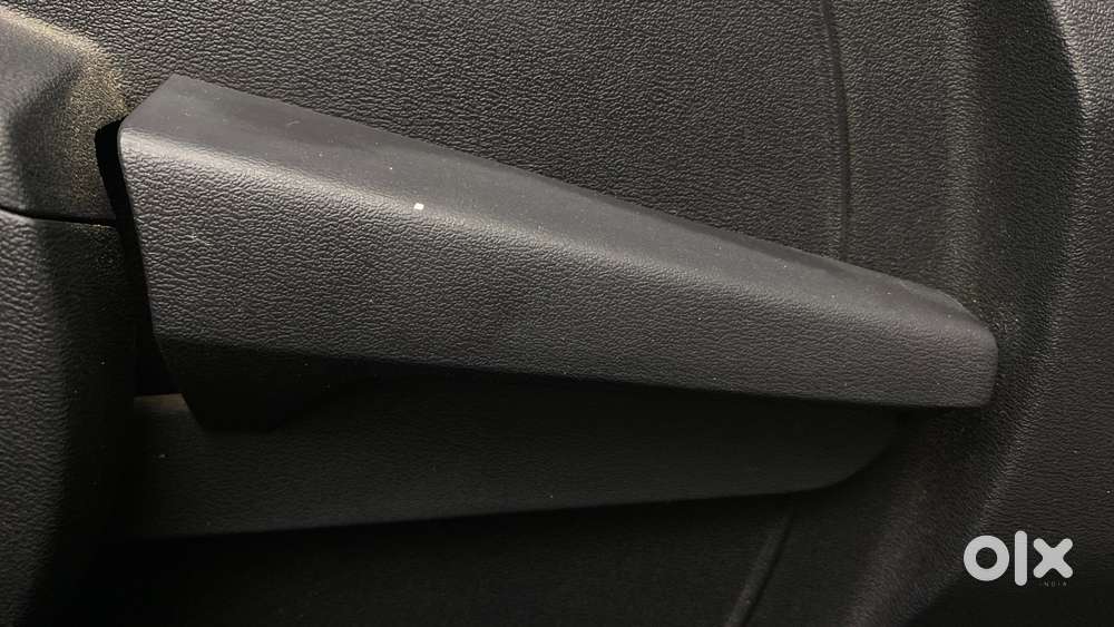 Nissan Magnite 1.0 Xv, 2021, Petrol