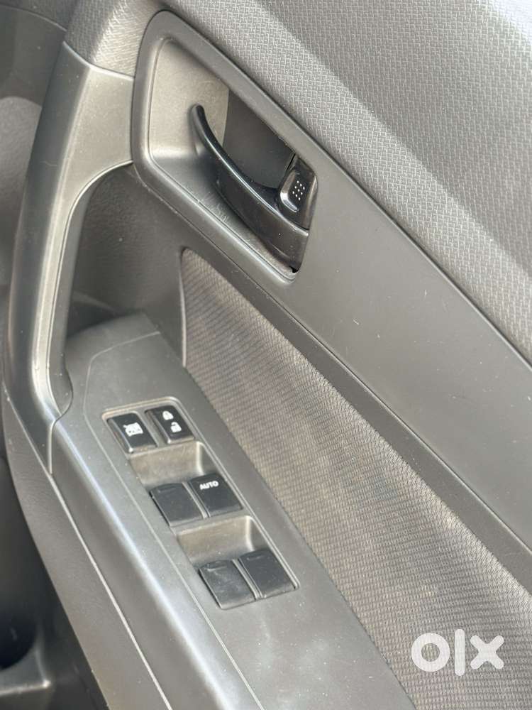 Maruti Suzuki Vitara Brezza Vdi, 2017, Diesel