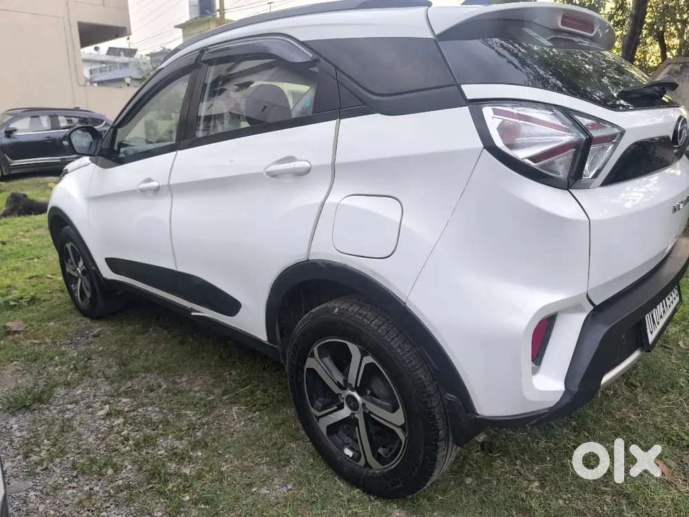 Tata Nexon Revotron 2023 Manual Petrol