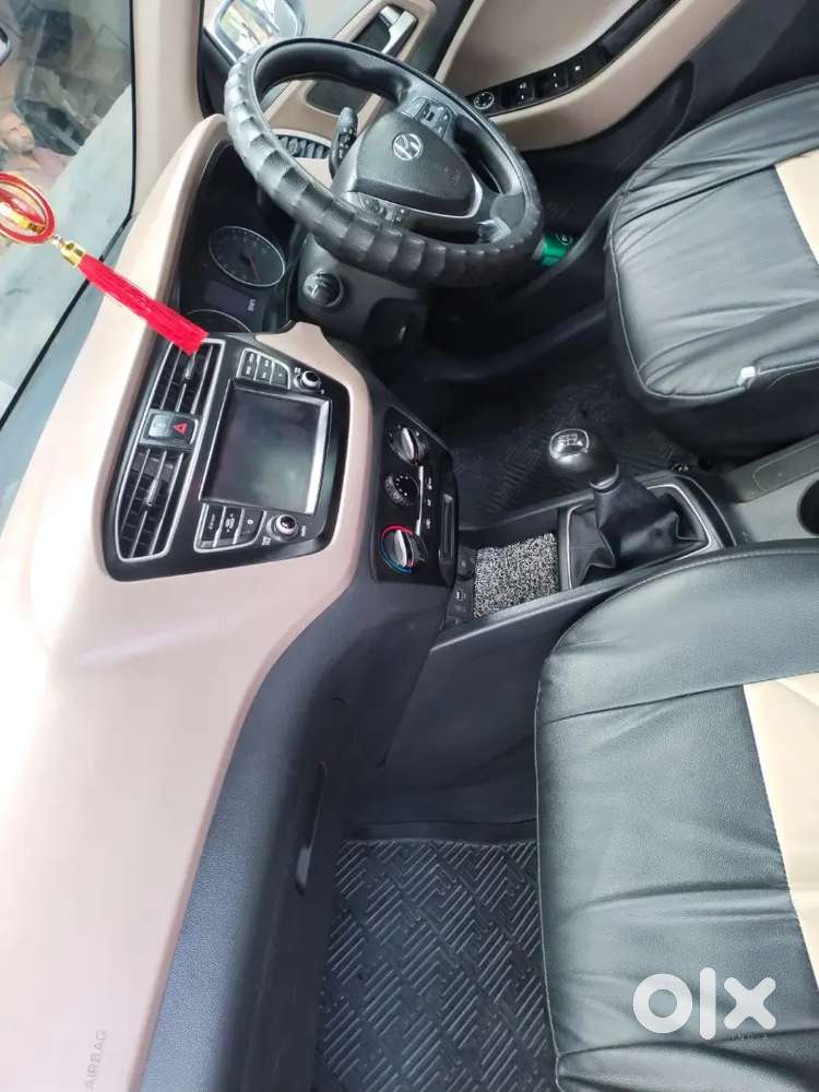 Selling I20 Sports 2020 Model.