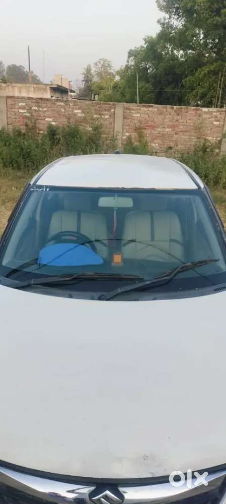 Maruti Suzuki Dzire 2016 Diesel 124000 Km Driven