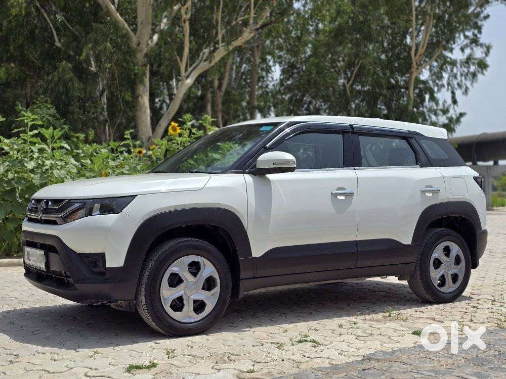 Maruti Suzuki Brezza 1.5 Vxi Smart Hybrid, 2024, Petrol