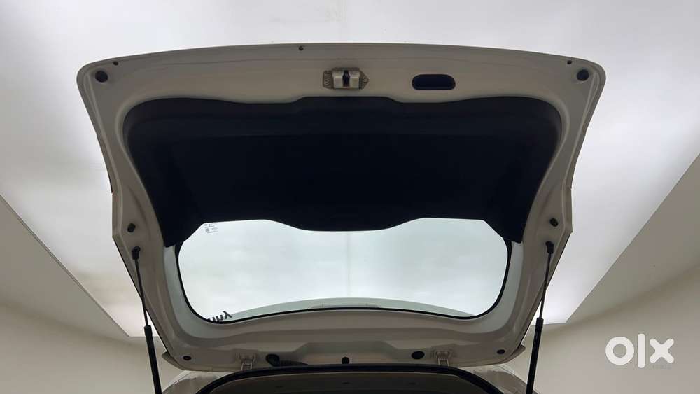 Maruti Suzuki Vitara Brezza 1.5 Lxi, 2021, Petrol