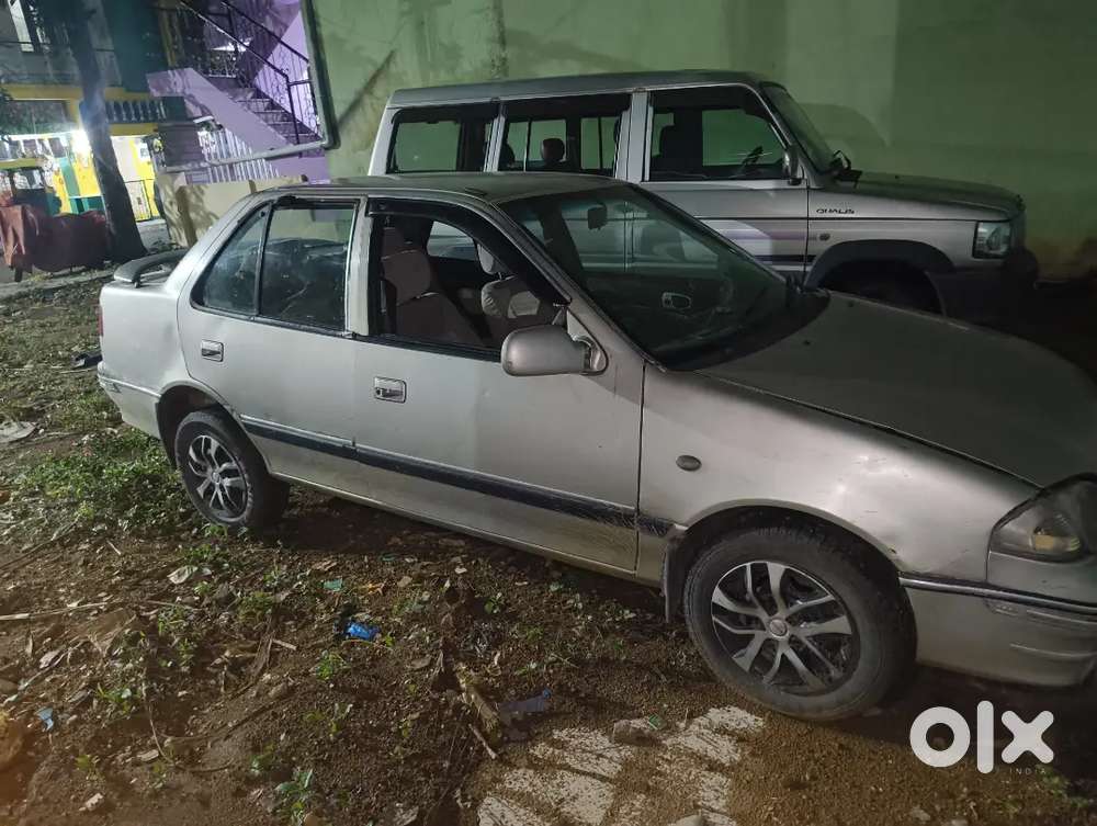 Maruti Suzuki Esteem Vxi 2006