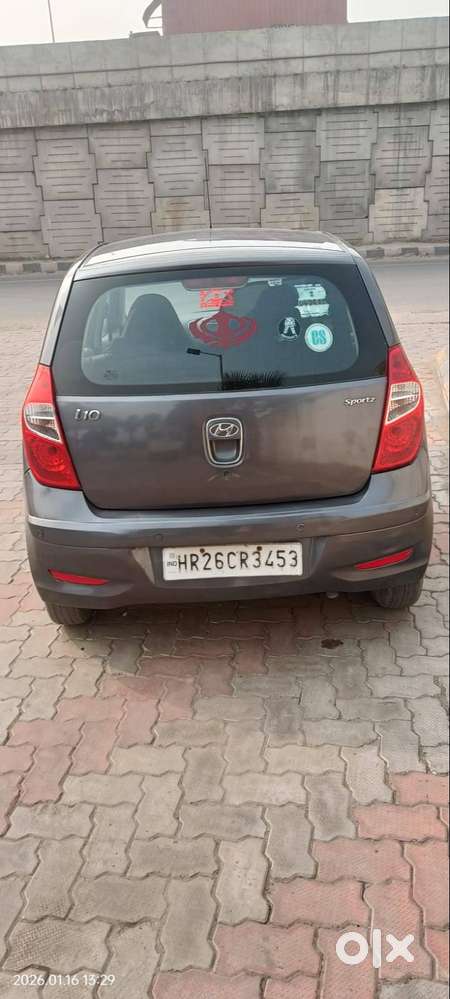 Hyundai I10 2015 Petrol 68000 Km Driven