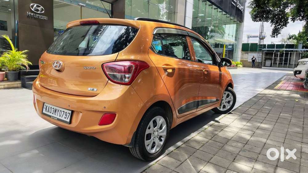 Hyundai Grand I10 Sportz, 2016, Petrol