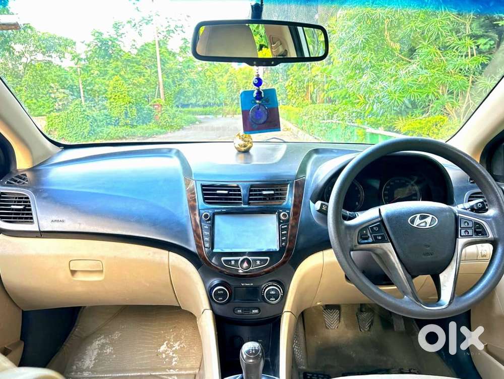 Hyundai Verna 1.6 Vtvt Sx, 2016, Petrol