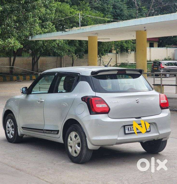 Maruti Suzuki Swift Vxi + Manual, 2023, Diesel