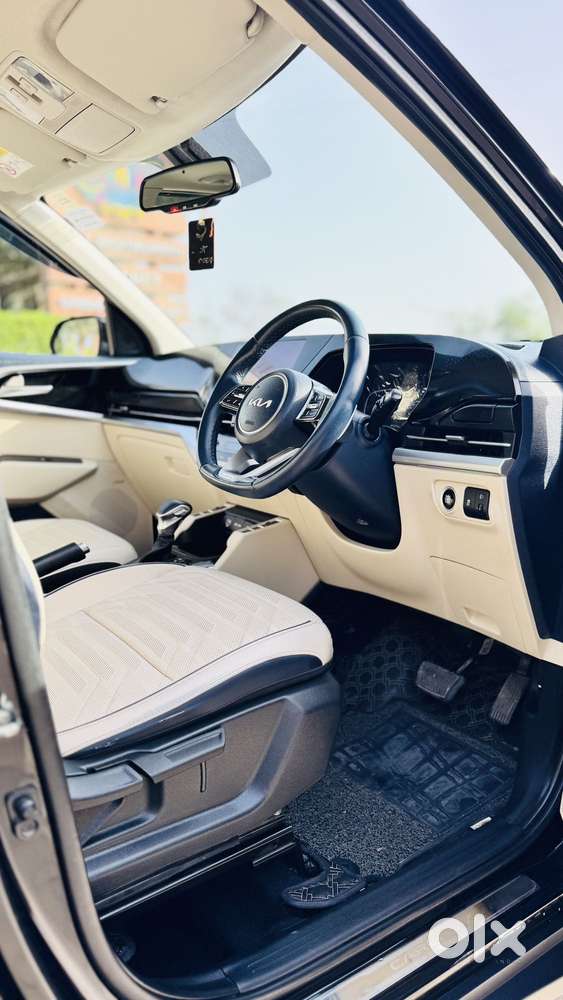 Kia Carens 1.5 Luxury Plus Diesel At 6 Str, 2022, Diesel