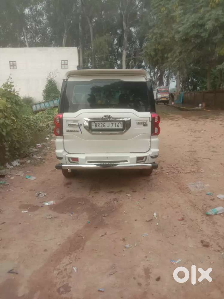 Mahindra Scorpio S4 2016 डीज़ल