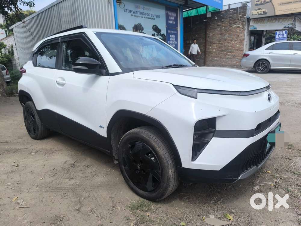 Tata Punch Ev Adventure Lr Ac Fc, 2025, Electric