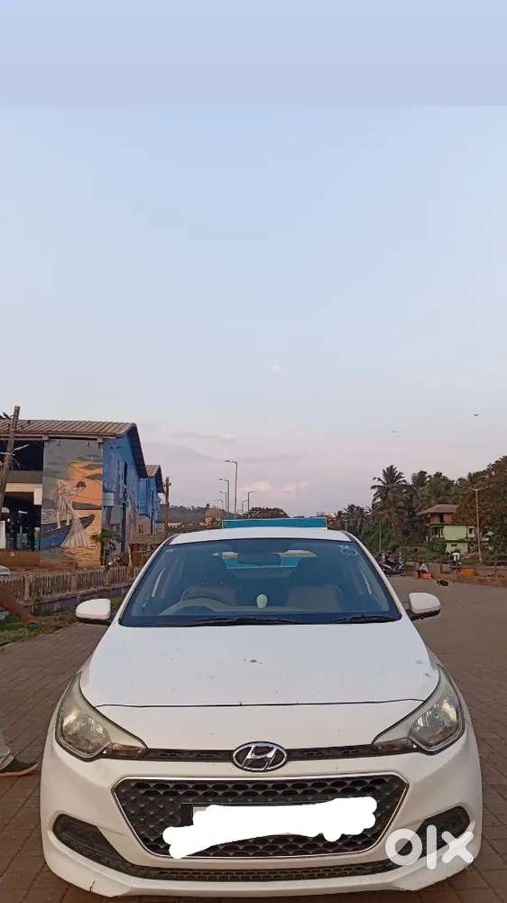 Hyundai New I20 2015 Petrol 130000 Km Driven