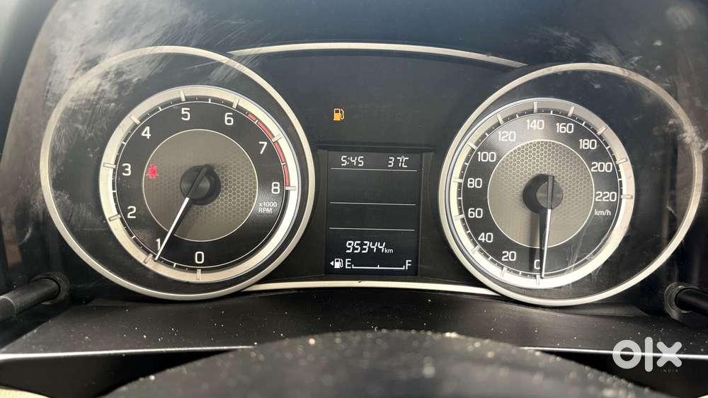 Maruti Suzuki Dzire 1.2 Zxi, 2017, Petrol