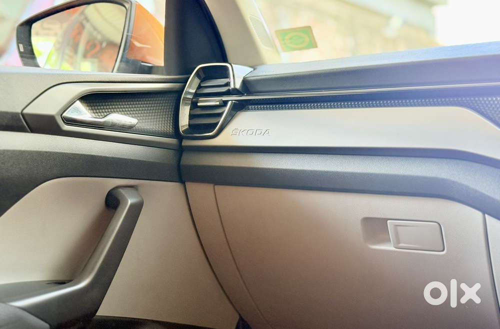 Skoda Kushaq 1.0 Tsi Ambition, 2021, Petrol