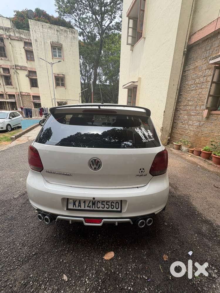 Volkswagen Polo Petrol Automatic 2011