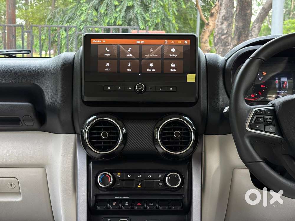 Mahindra Thar Roxx Mx5 Rwd, 2025, Petrol