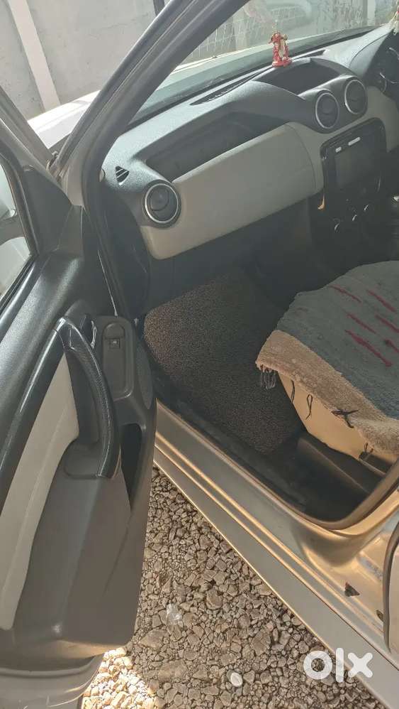 Renault Duster 2015 Diesel Well Maintained