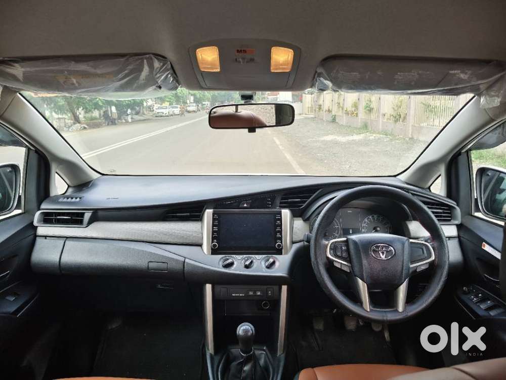 Toyota Innova Crysta 2.4 G Mt 7 Str, 2023, Diesel