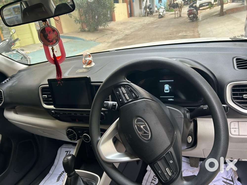 Hyundai Venue S Turbo, 2023, Petrol