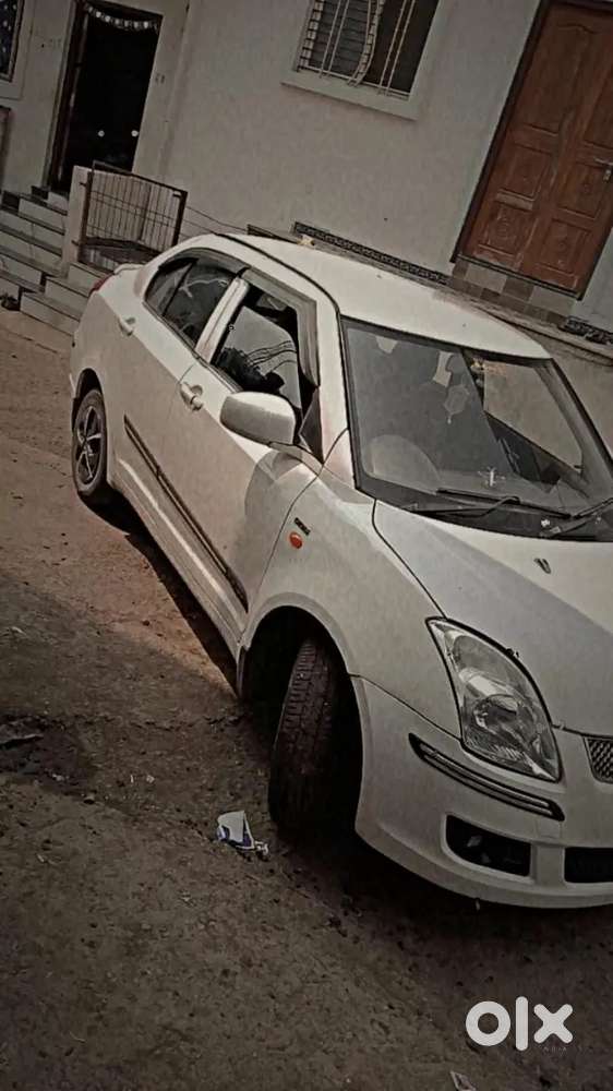 Maruti Suzuki Dzire 2017 Diesel 85000 Km Driven